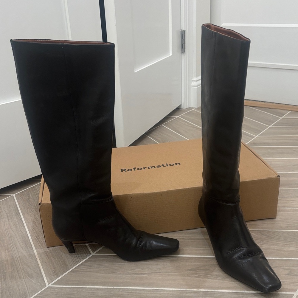 Reformation Remy boot in black